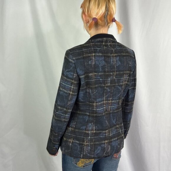 Classic Basler Wool Plaid Blazer - Picture 2 of 16